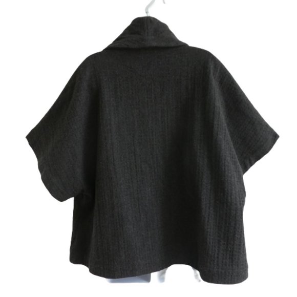 ANGoRa WooL Eileen Fisher Lagenlook Kimono Sleeve Cape Jacket Charcoal M - Picture 3 of 7
